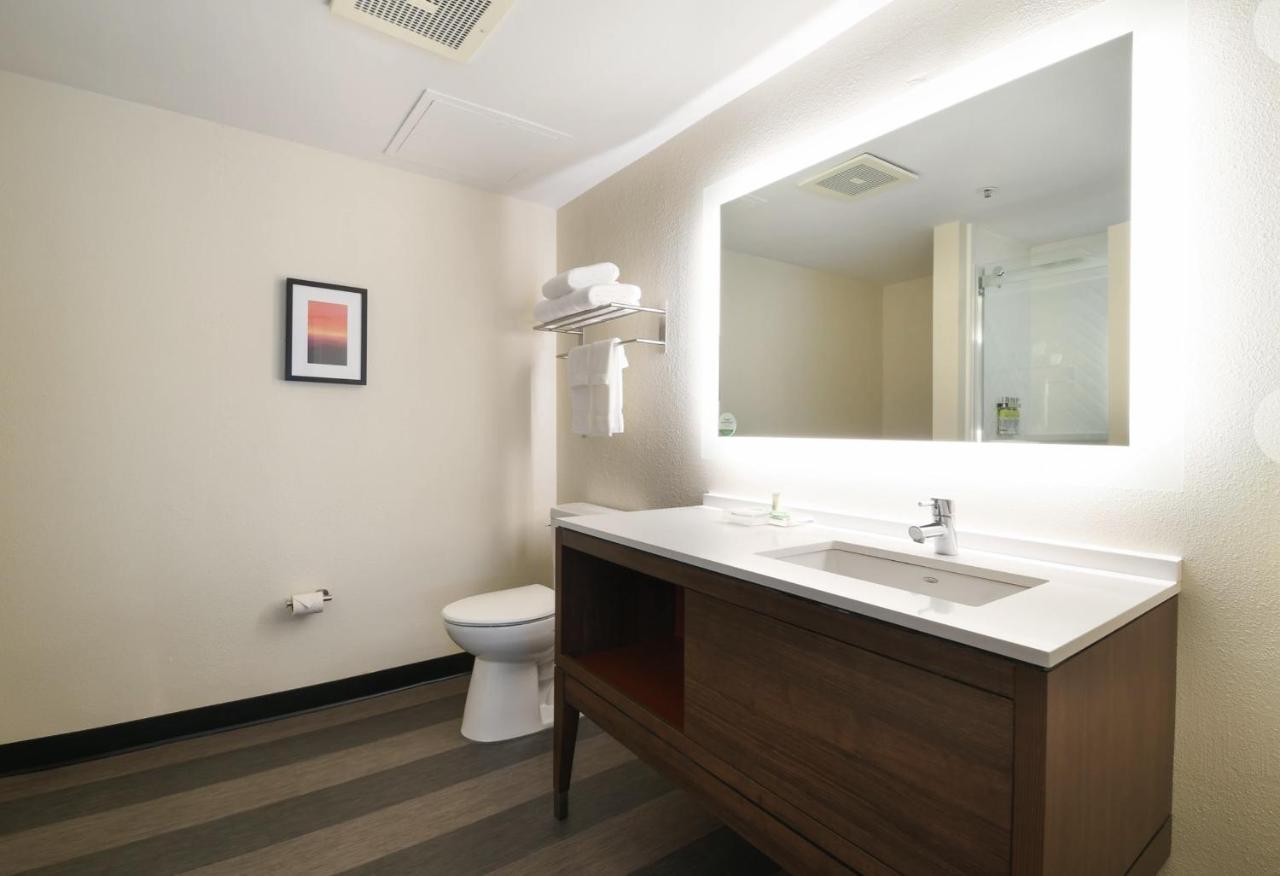 Holiday Inn Fredericksburg - Conference Center By Ihg Kültér fotó